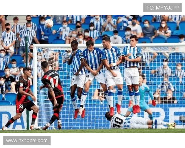 桑普多利亚边路进攻战术持续提升，引领球队走向胜利新风潮