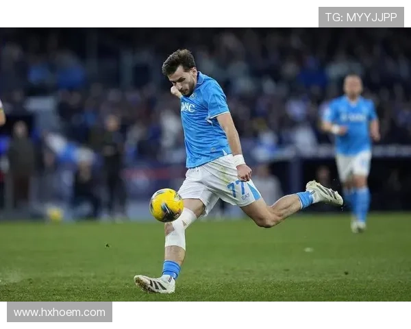 莱奥 vs 克瓦拉茨赫利亚：边锋节奏与技术对比分析